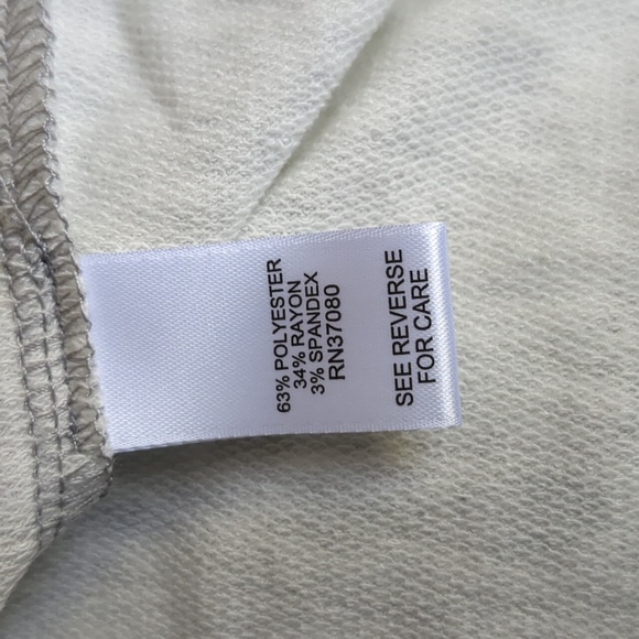 NWT Cato Heather Gray Love Sweatshirt - 22/24W - Picture 6 of 6